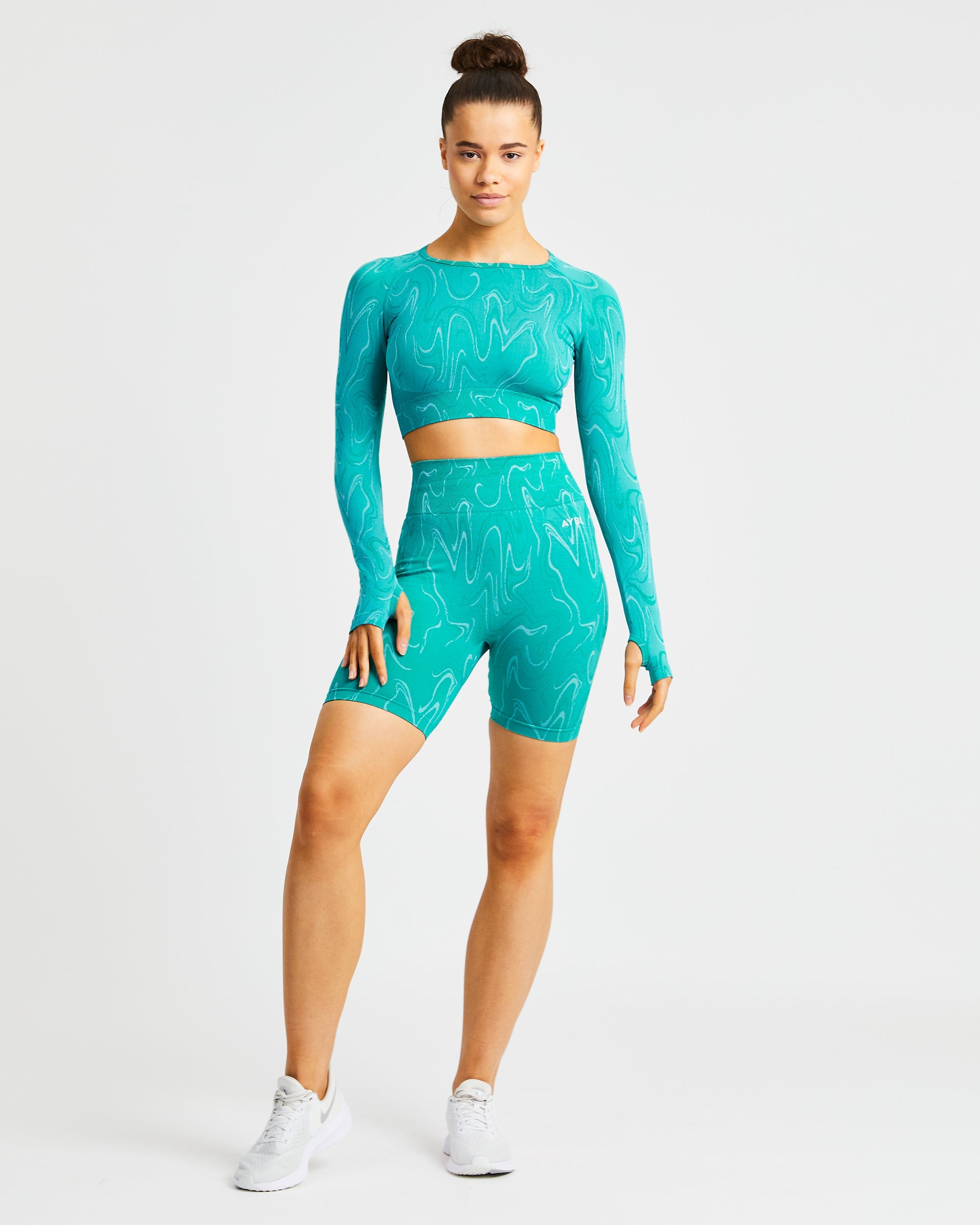 Velocity Seamless Long Sleeve Crop Top - Turquoise