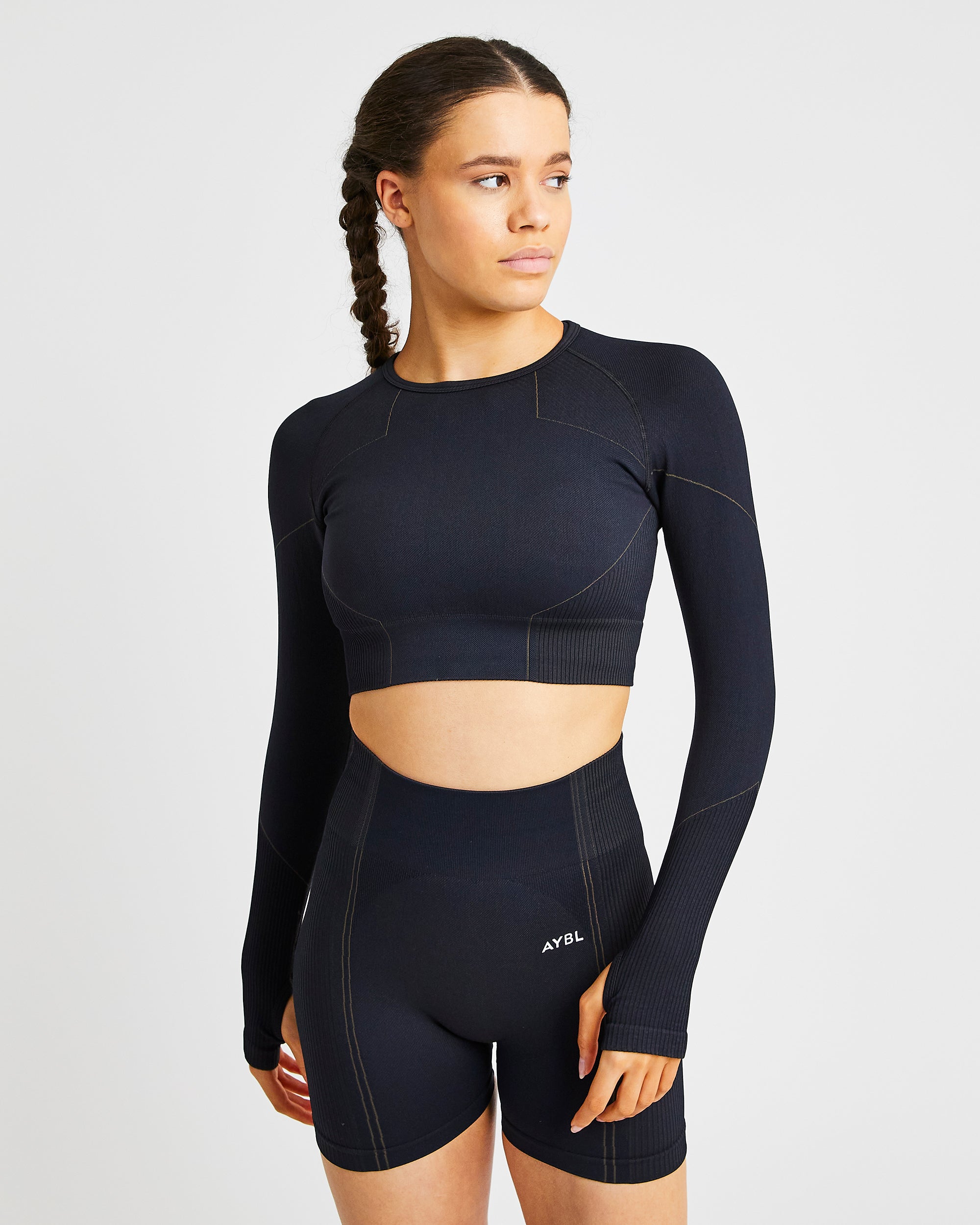 Reflex Seamless Long Sleeve Crop Top - Schwarz