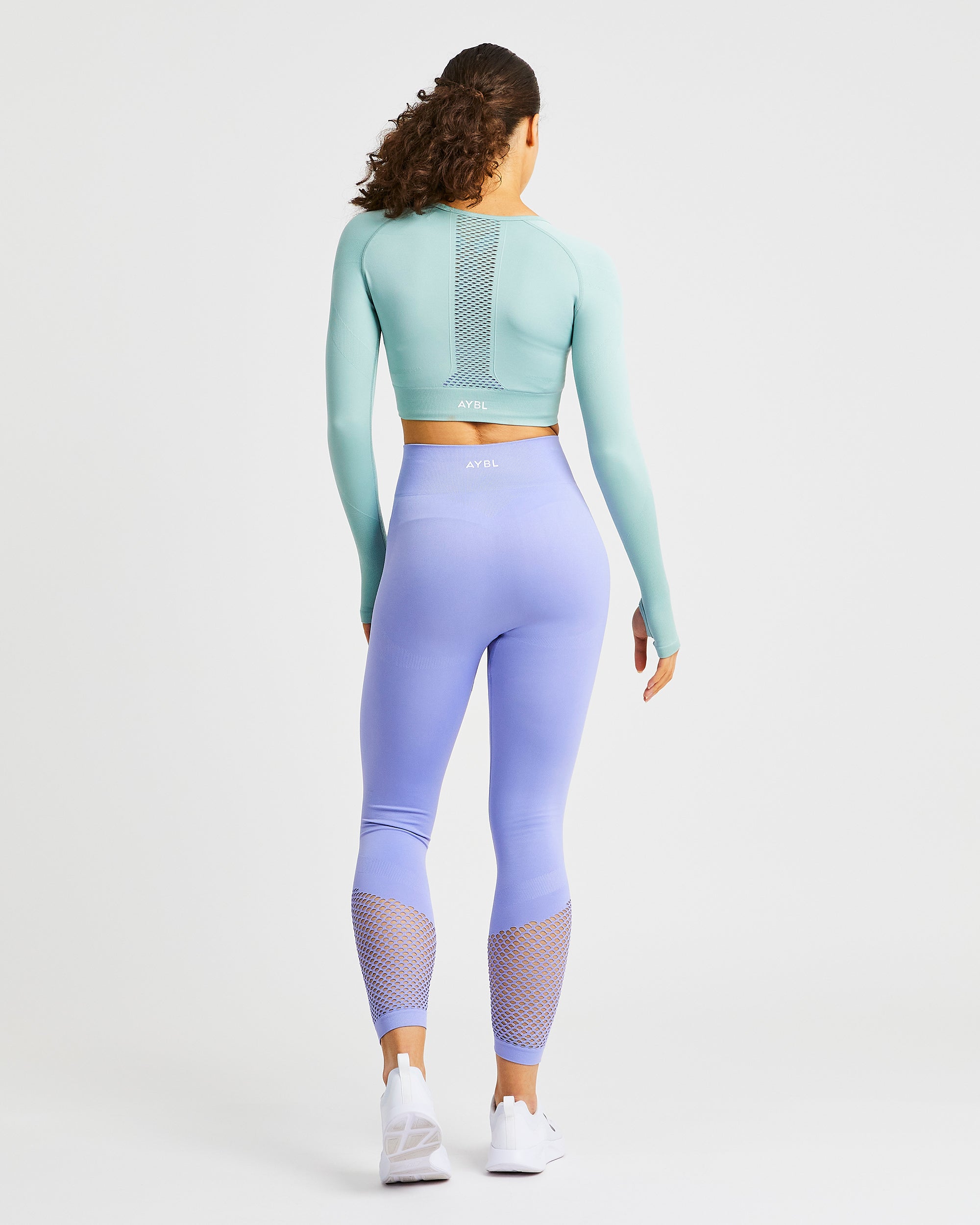 Reform Seamless Long Sleeve Crop Top - Sage Grün