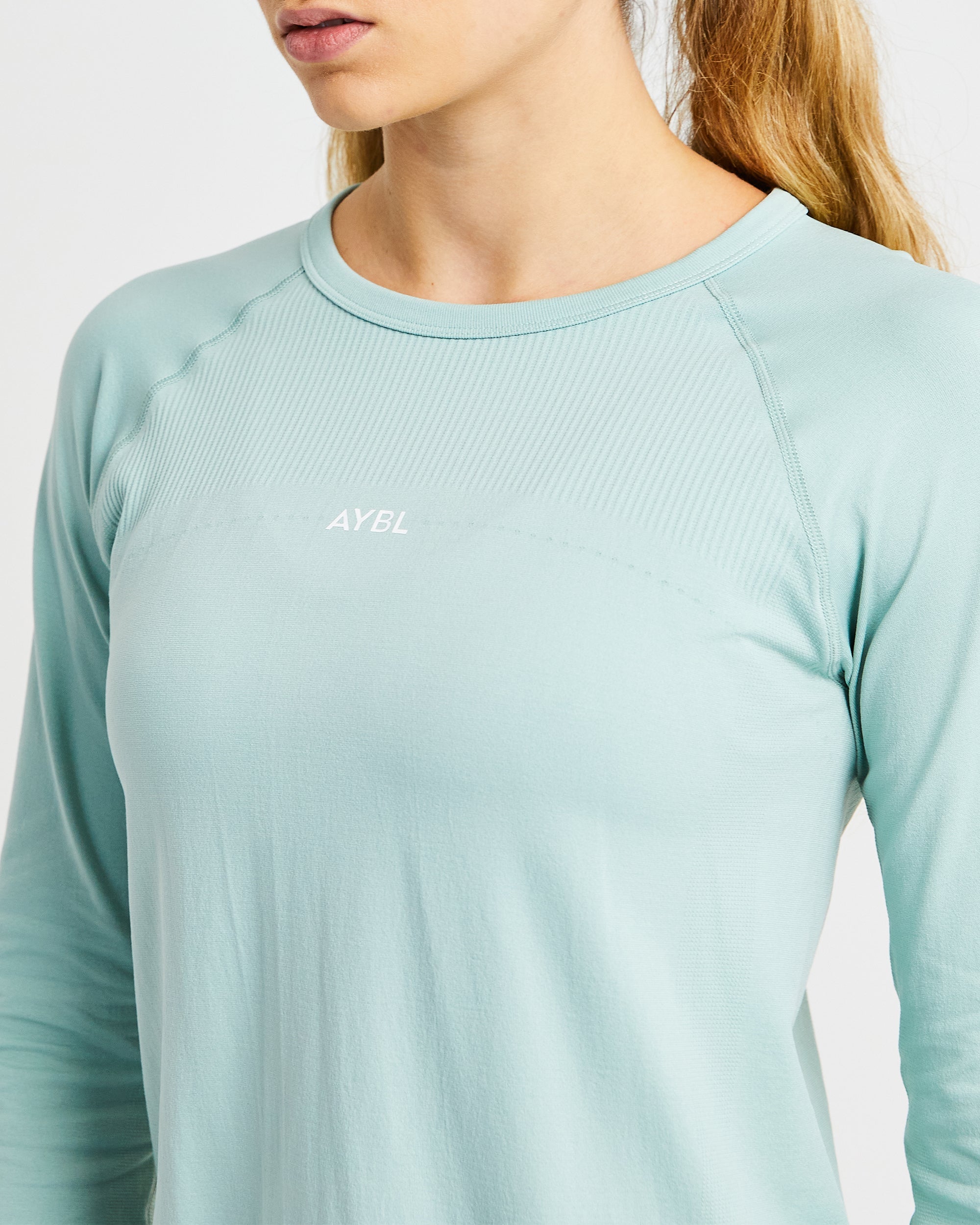 Reform Seamless Long Sleeve T Shirt - Sage Grün