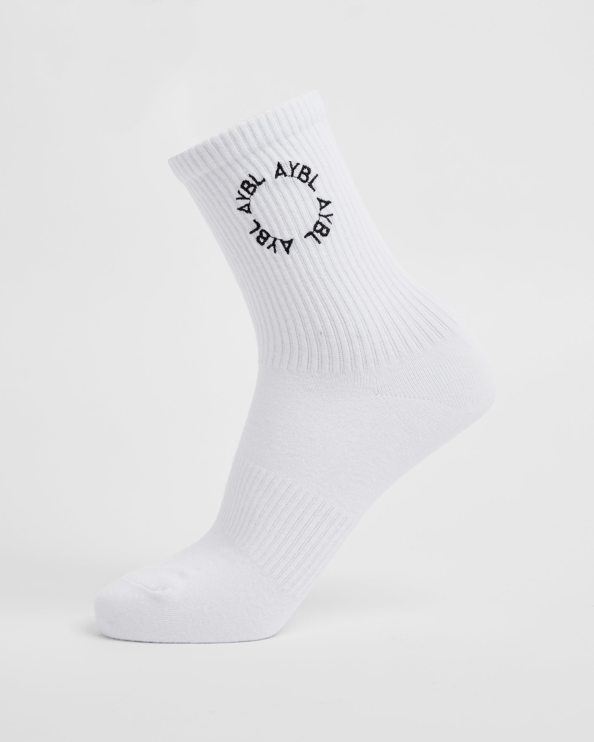 Everyday Embroidered Crew Socks (3 Pack) - Weiß